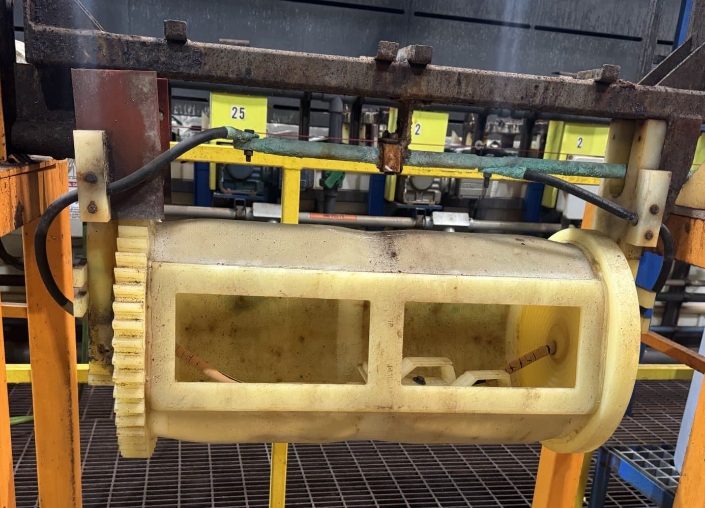 Original electrocoating barrel connection point before redesign